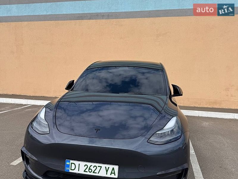 Внедорожник / Кроссовер Tesla Model Y 2022 в Киеве