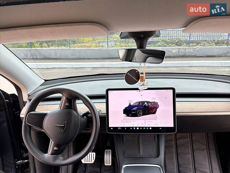 Внедорожник / Кроссовер Tesla Model Y 2022 в Киеве