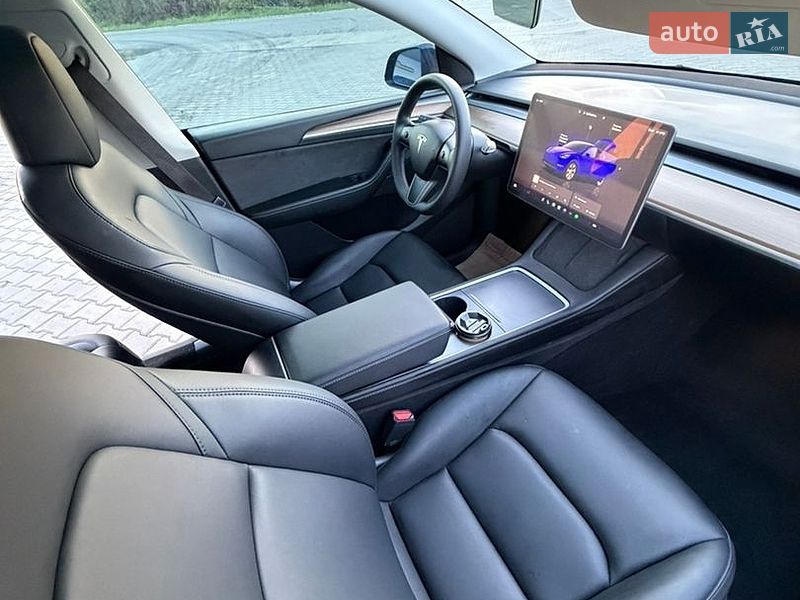 Позашляховик / Кросовер Tesla Model Y 2023 в Звягелі