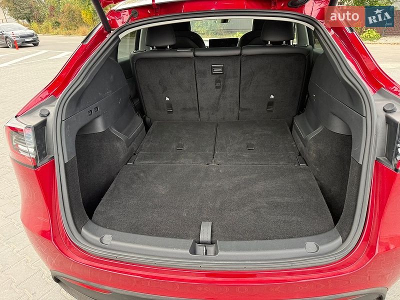 Внедорожник / Кроссовер Tesla Model Y 2023 в Виннице