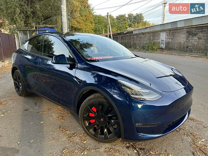 Tesla Model Y