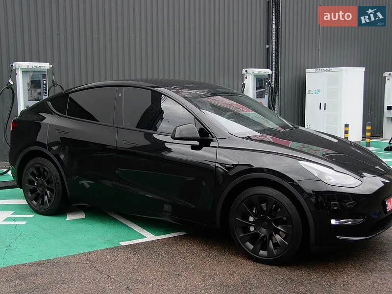 Tesla Model Y 2021