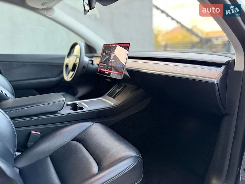 Внедорожник / Кроссовер Tesla Model Y 2021 в Калиновке