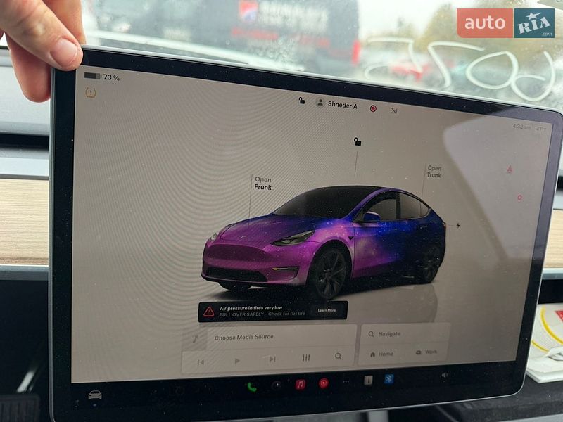Внедорожник / Кроссовер Tesla Model Y 2025 в Львове