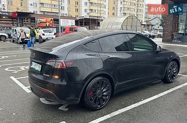 Внедорожник / Кроссовер Tesla Model Y 2022 в Киеве