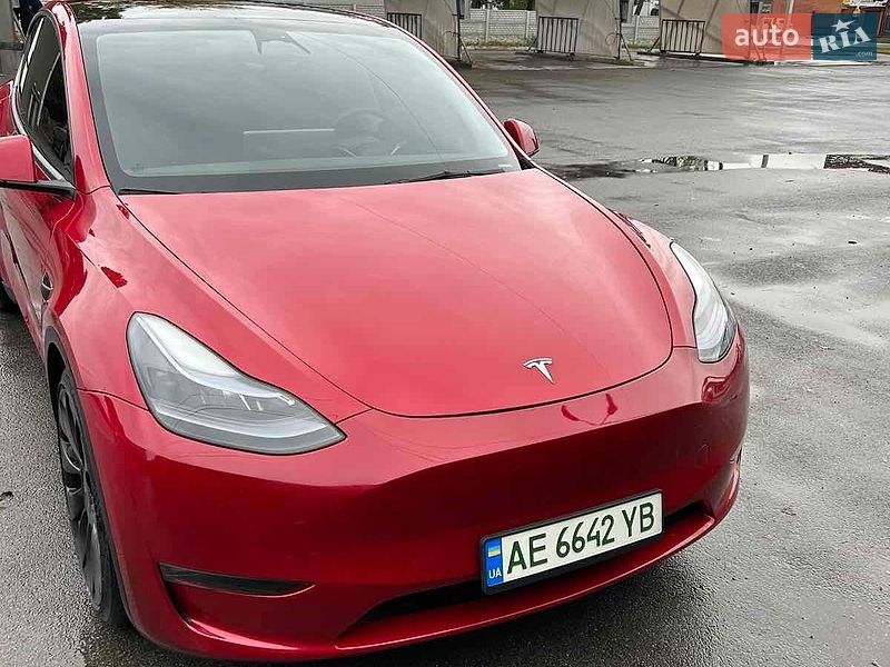 Позашляховик / Кросовер Tesla Model Y 2023 в Чернігові