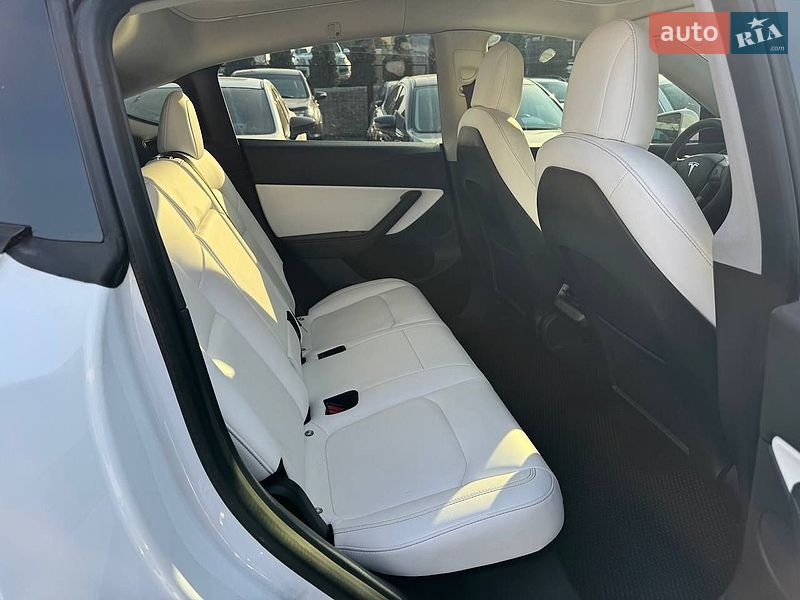 Внедорожник / Кроссовер Tesla Model Y 2021 в Запорожье