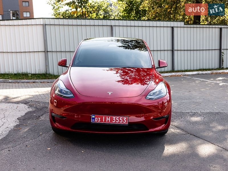 Внедорожник / Кроссовер Tesla Model Y 2023 в Луцке
