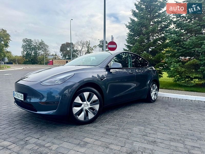 Внедорожник / Кроссовер Tesla Model Y 2023 в Одессе