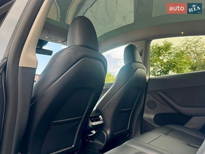 Внедорожник / Кроссовер Tesla Model Y 2023 в Одессе