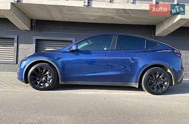 Внедорожник / Кроссовер Tesla Model Y 2021 в Киеве