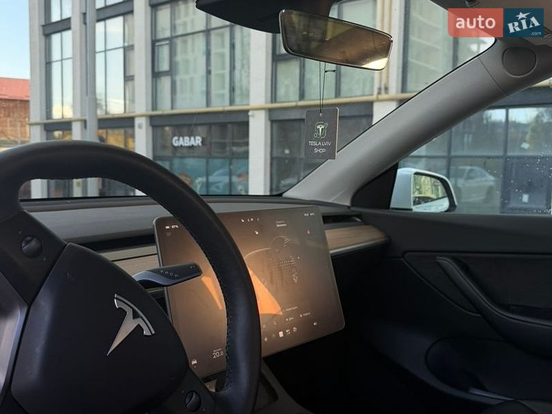 Позашляховик / Кросовер Tesla Model Y 2022 в Тернополі