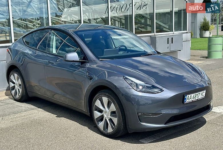 Позашляховик / Кросовер Tesla Model Y 2023 в Києві