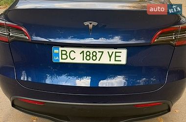 Позашляховик / Кросовер Tesla Model Y 2023 в Самборі