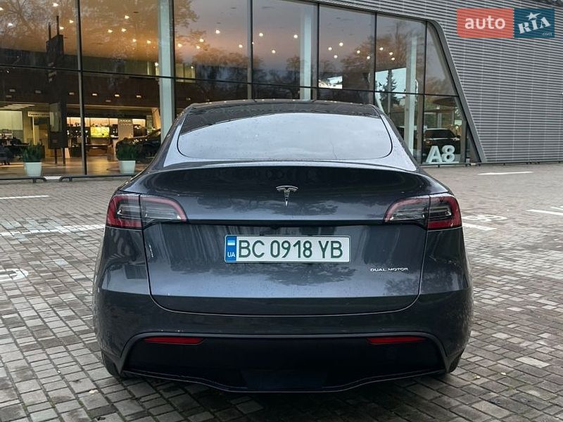 Позашляховик / Кросовер Tesla Model Y 2023 в Львові фото 10 Позашляховик / Кросовер Tesla Model Y 2023 в Львові