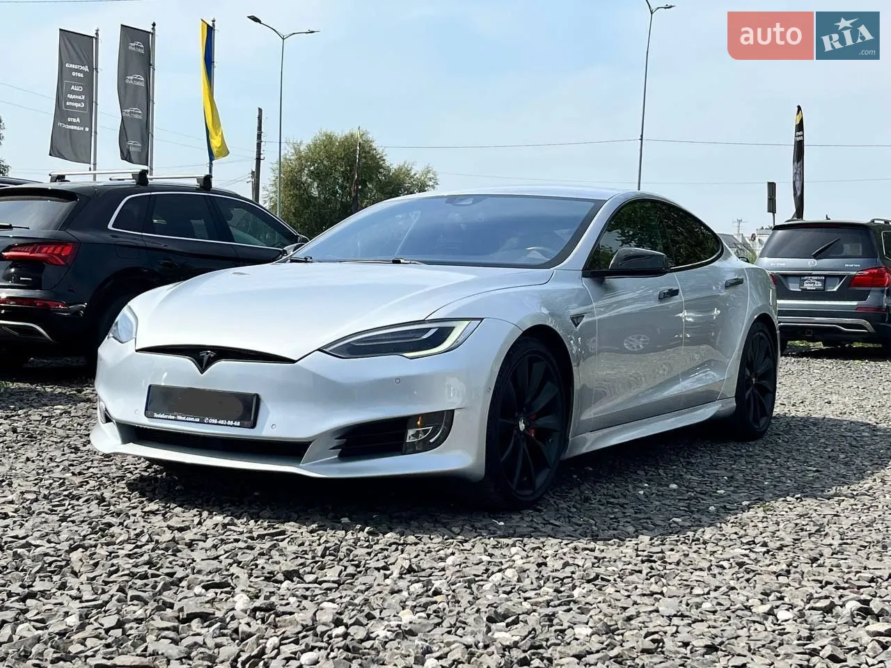 2014 Tesla Model S - мініатюра 18