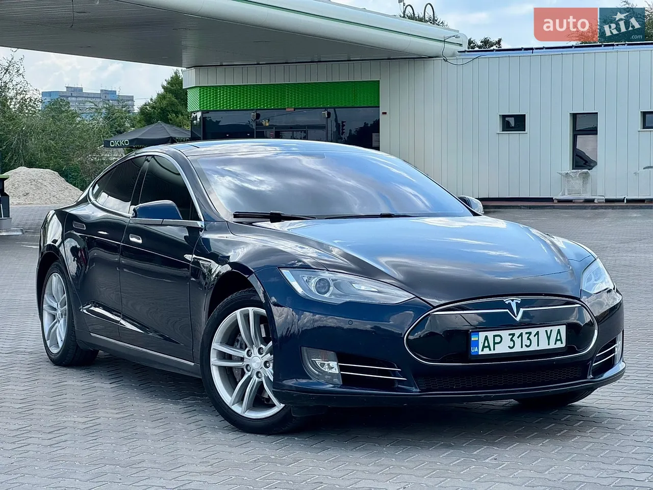 2014 Tesla Model S - мініатюра 18
