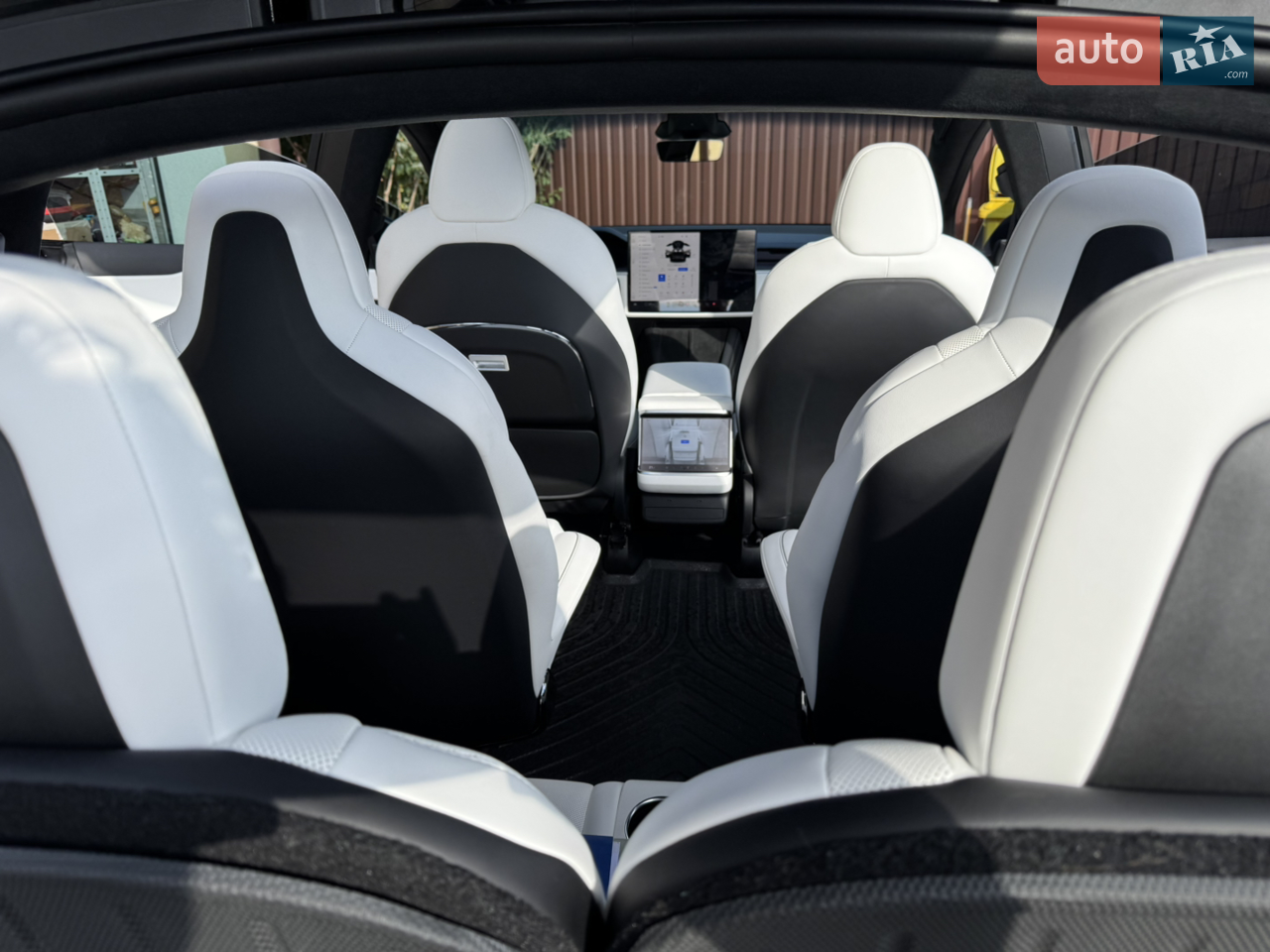 2023 Tesla Model X - мініатюра 48