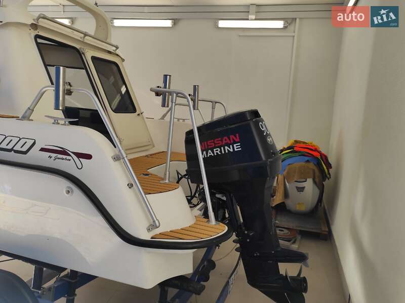 Човен TG-Boat 5900 2008 в Києві