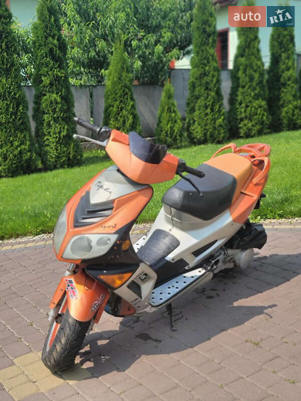 Макси-скутер Tiger HT 150 2008 в 