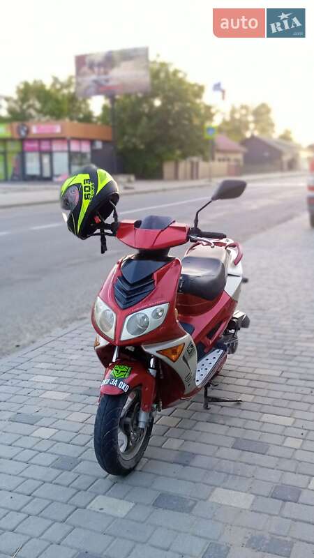 Макси-скутер Tiger HT 2008 в Черновцах
