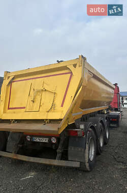 Самоскид напівпричіп Tirsan RS 2015 в Луцьку