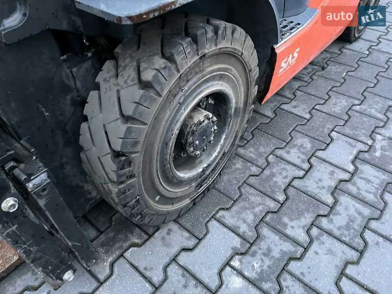 Вилочный погрузчик Toyota 02-8FG25 2018 в Киеве