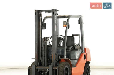 Вилочный погрузчик Toyota 02-8FG25 2008 в Киеве