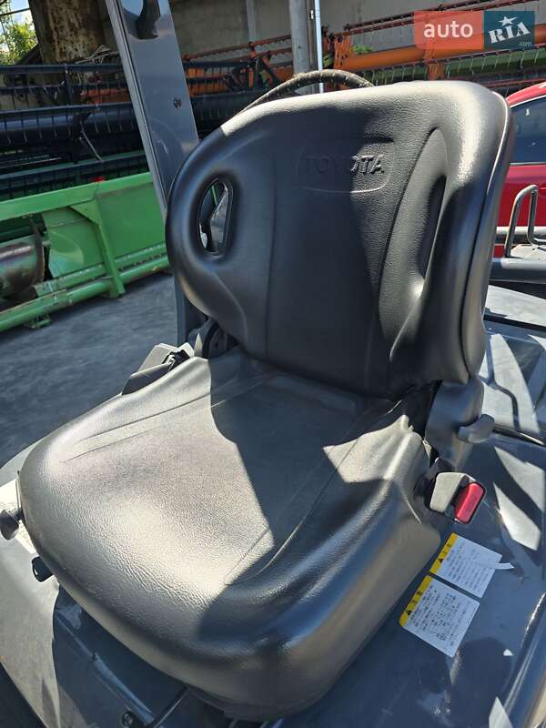 Вилочный погрузчик Toyota 02-8FGF15 2019 в Тернополе фото 10 Вилочный погрузчик Toyota 02-8FGF15 2019 в Тернополе