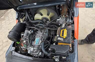 Вилочный погрузчик Toyota 02-8FGF15 2013 в 