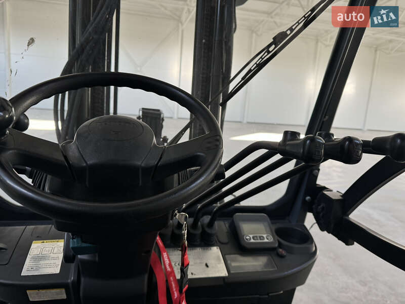 Вилочный погрузчик Toyota 02-8FGF15 2009 в Львове