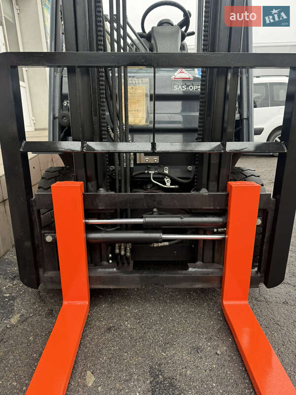 Вилочний навантажувач Toyota 02-8FGF15 2019 в Вінниці