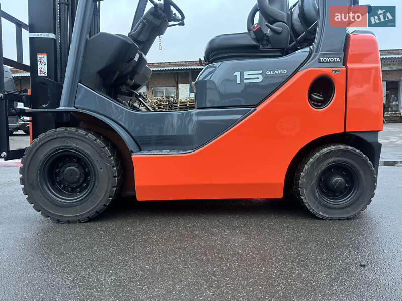 Вилочний навантажувач Toyota 02-8FGF15 2019 в Вінниці