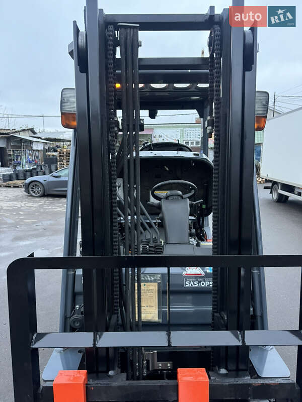 Вилочний навантажувач Toyota 02-8FGF15 2019 в Вінниці