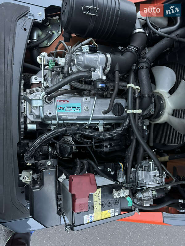 Вилочний навантажувач Toyota 02-8FGF15 2019 в Вінниці