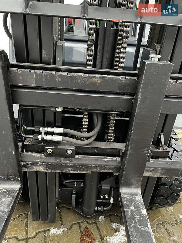 Вилочний навантажувач Toyota 02-8FGF15 2018 в Києві