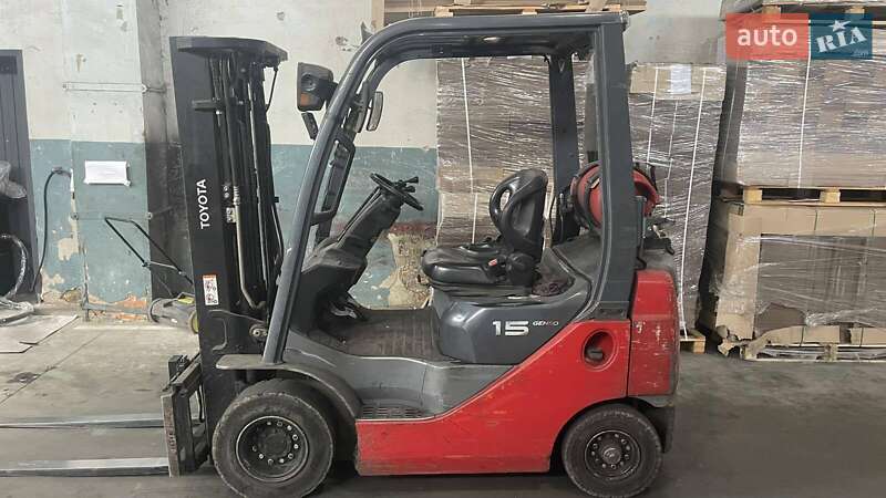 Toyota 02-8FGF15 2011