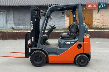 Вилочний навантажувач Toyota 02-8FGF15 2014 в Вінниці