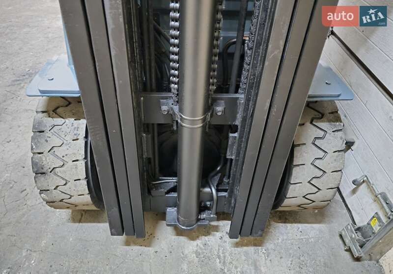 Вилочний навантажувач Toyota 02-8FGJF35 2018 в Києві