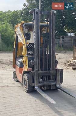Вилочний навантажувач Toyota 42 7 2006 в Малині