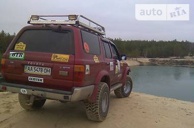 Внедорожник / Кроссовер Toyota 4Runner 1990 в Киеве