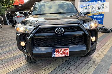 Внедорожник / Кроссовер Toyota 4Runner 2018 в Ровно