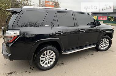 Внедорожник / Кроссовер Toyota 4Runner 2017 в Ровно