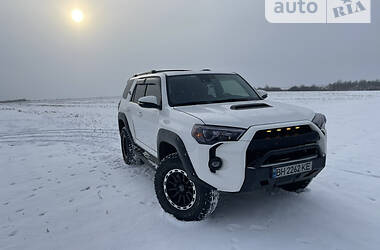 Позашляховик / Кросовер Toyota 4Runner 2019 в Одесі