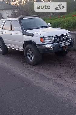 Внедорожник / Кроссовер Toyota 4Runner 2000 в Василькове