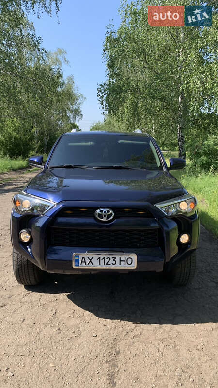 Внедорожник / Кроссовер Toyota 4Runner 2018 в Харькове