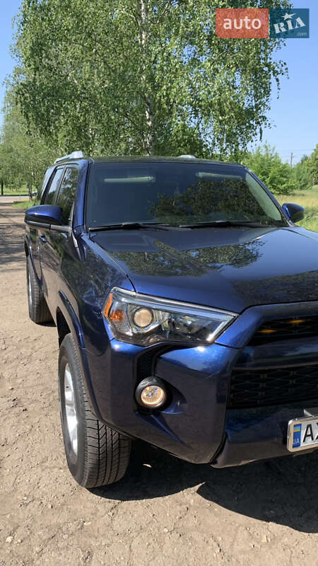 Внедорожник / Кроссовер Toyota 4Runner 2018 в Харькове