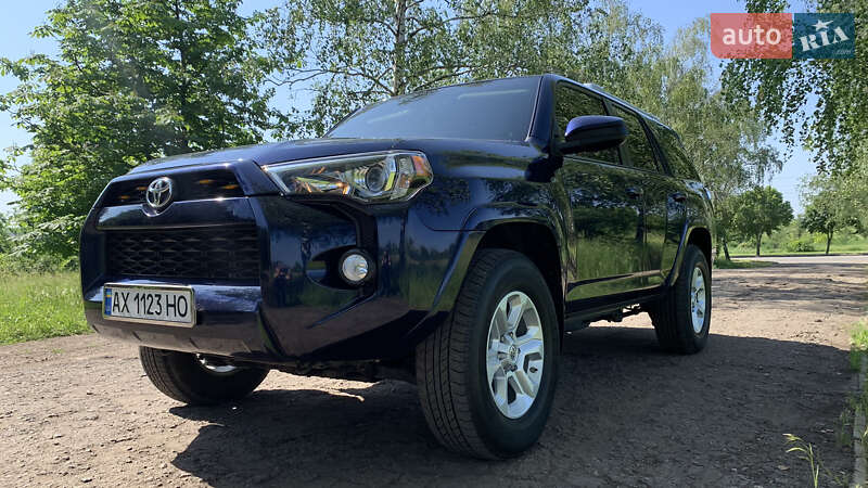 Внедорожник / Кроссовер Toyota 4Runner 2018 в Харькове