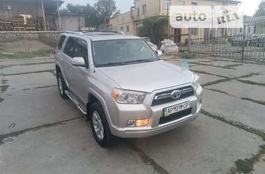 Позашляховик / Кросовер Toyota 4Runner 2011 в Запоріжжі