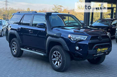 Внедорожник / Кроссовер Toyota 4Runner 2014 в Черновцах